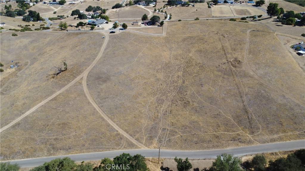 Paso Robles, CA 93446,5325 Morning Star PL