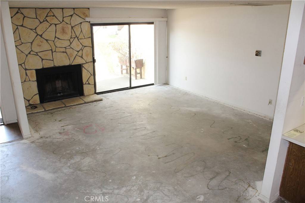 Santa Maria, CA 93454,828 E Boone ST #12