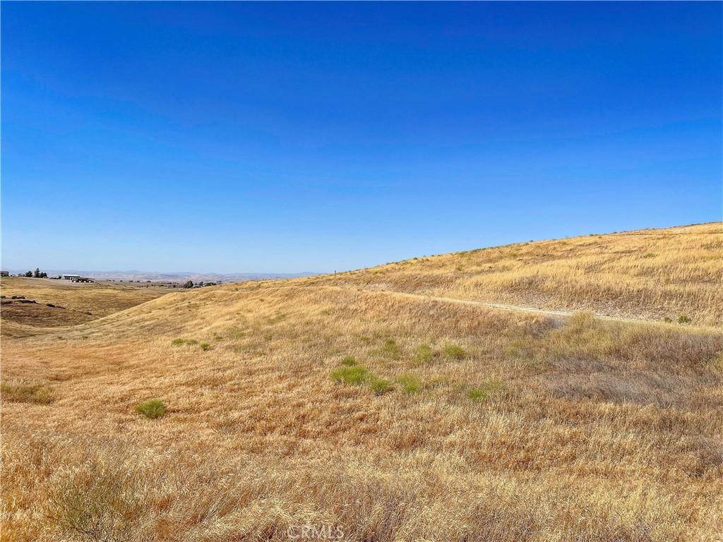 Creston, CA 93432,0 Spiral DR