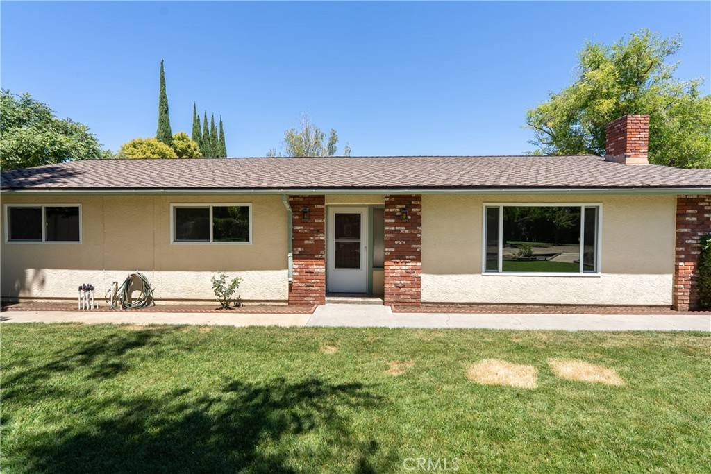 Atascadero, CA 93422,8960 Azucena AVE