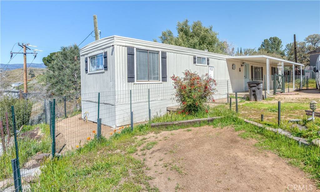 Bodfish, CA 93205,11 Balsam WAY