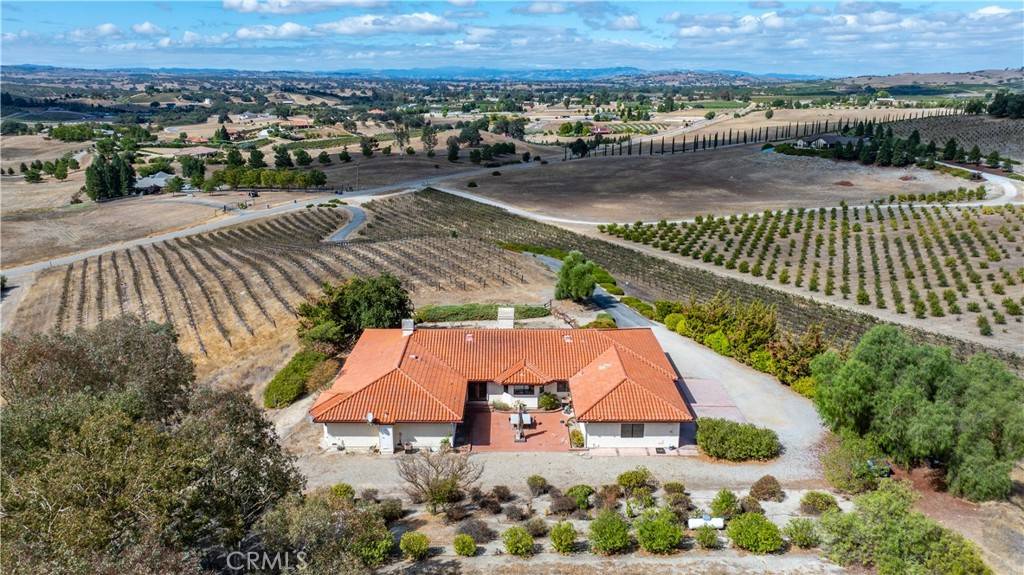 Paso Robles, CA 93446,4380 Camp 8 RD