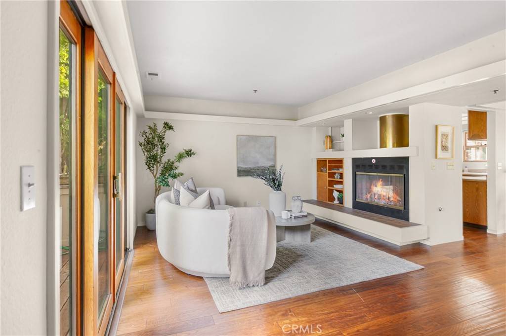 San Luis Obispo, CA 93401,670 Chorro ST #E