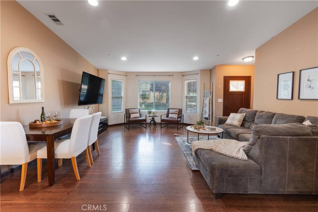 Paso Robles, CA 93446,945 Creston Road