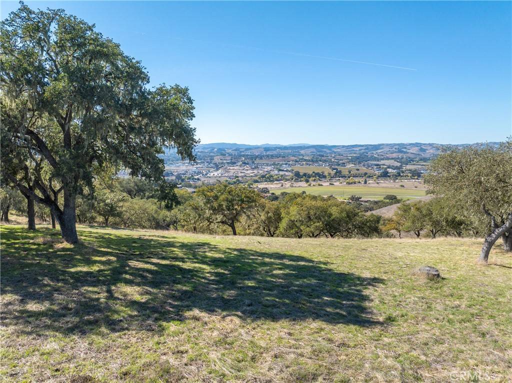 Templeton, CA 93465,2264 Lake Ysabel