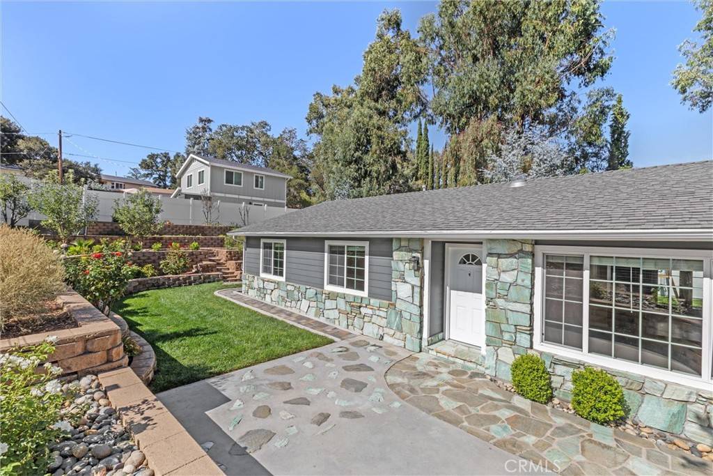 Atascadero, CA 93422,5200 Fresno AVE