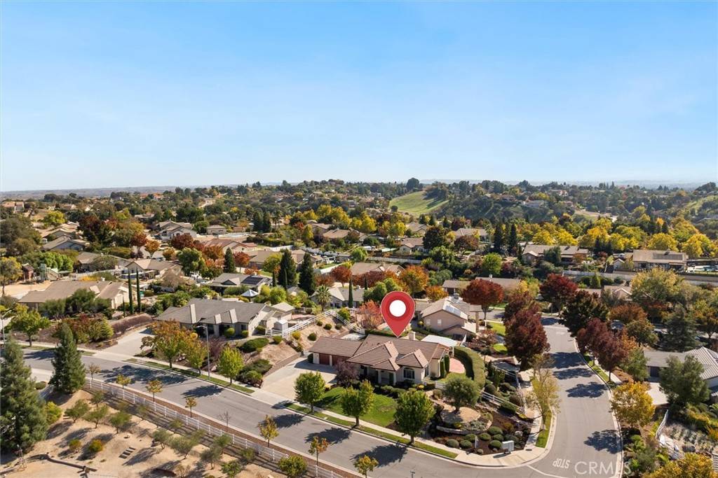 Paso Robles, CA 93446,1608 Via Flora