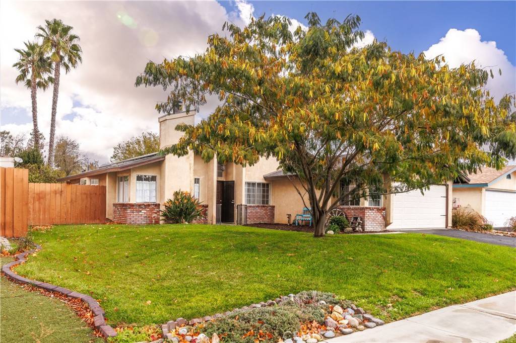 Paso Robles, CA 93446,460 Golden Meadow