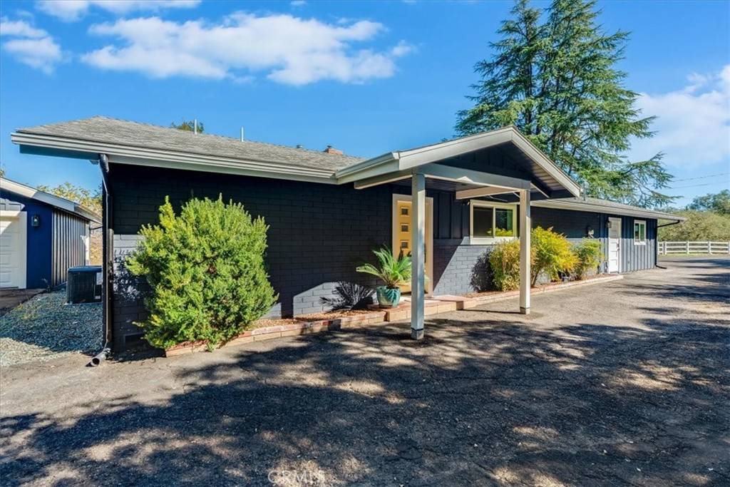 Paso Robles, CA 93446,3725 Plymouth Hills Rd