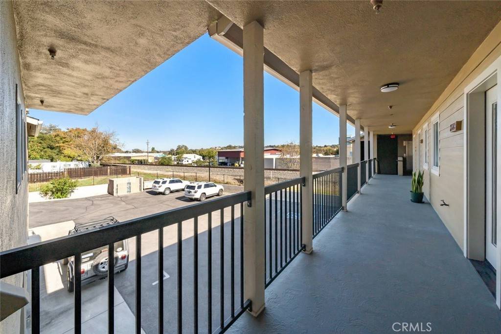 Paso Robles, CA 93446,1400 Railroad ST #104A