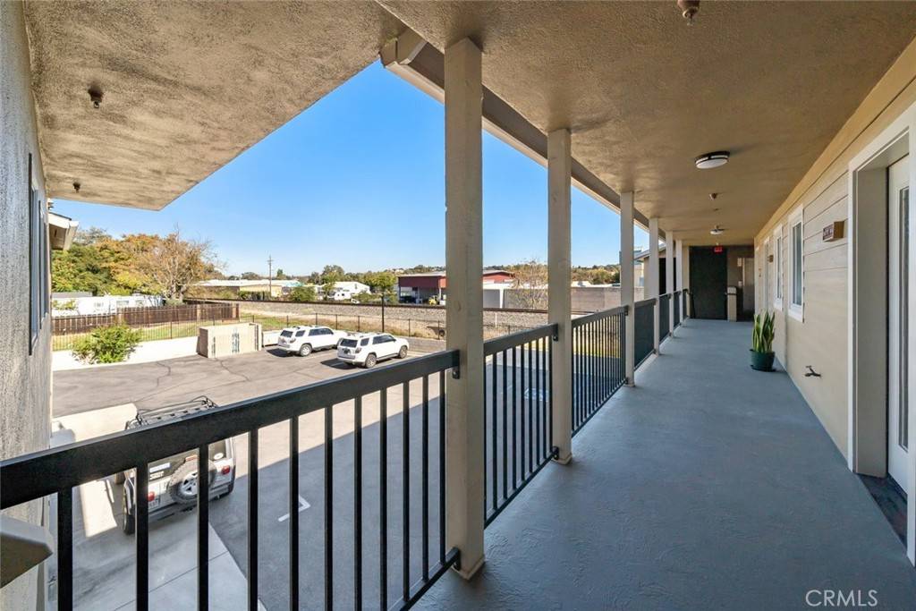 Paso Robles, CA 93446,1400 Railroad ST #104A