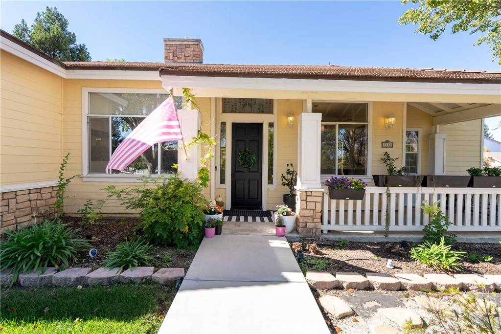 Paso Robles, CA 93446,1329 Crown