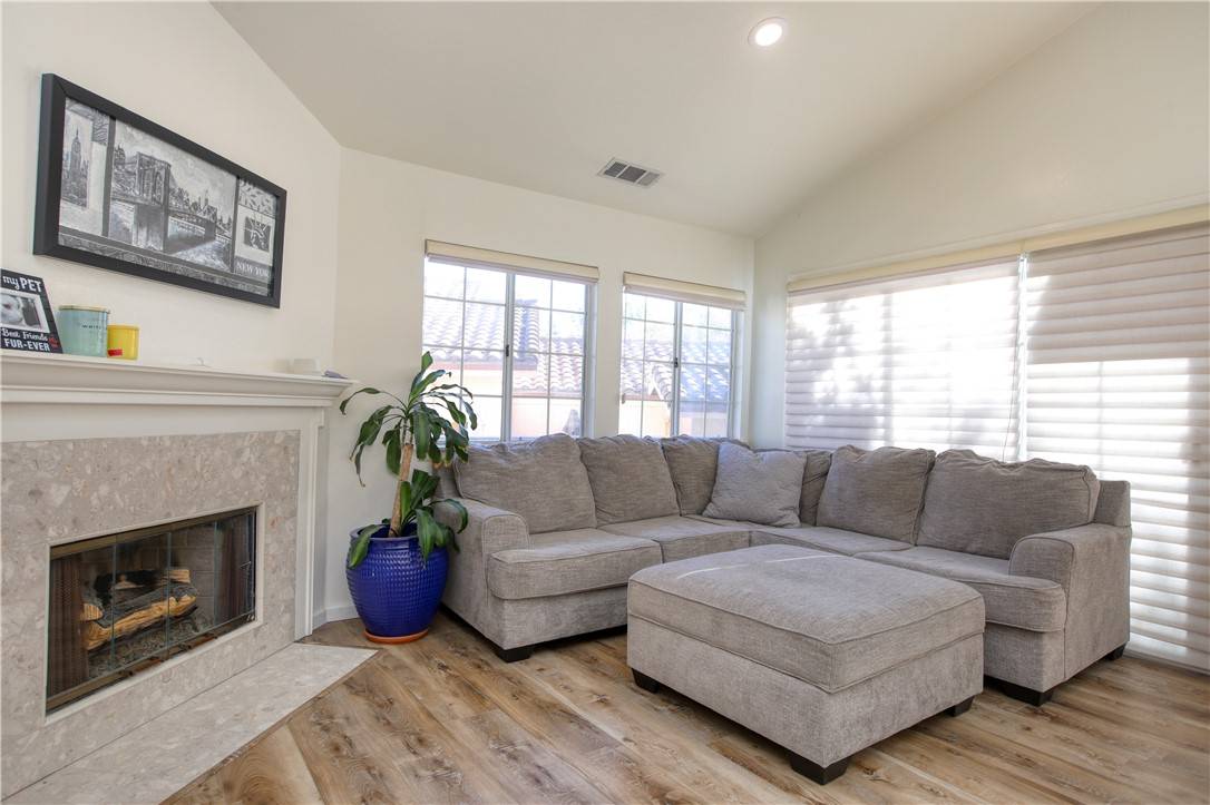 San Luis Obispo, CA 93405,714 Clearview