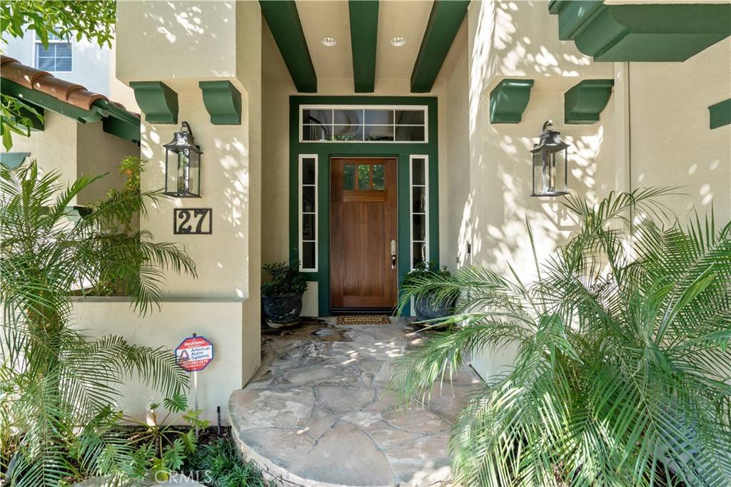 Irvine, CA 92620,27 Clear Creek