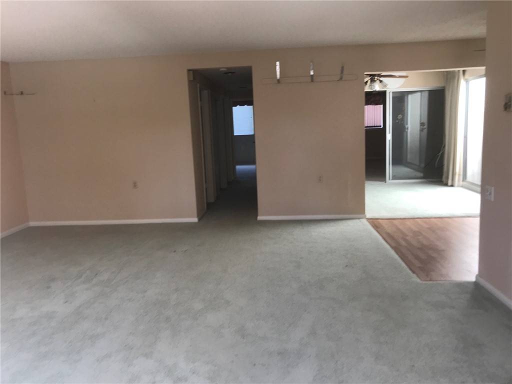 Laguna Woods, CA 92637,2309 Via Puerta #C