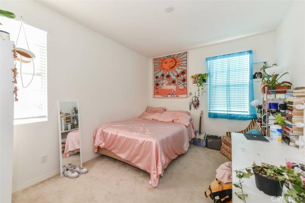 Eastvale, CA 92880,7055 Montecito LN