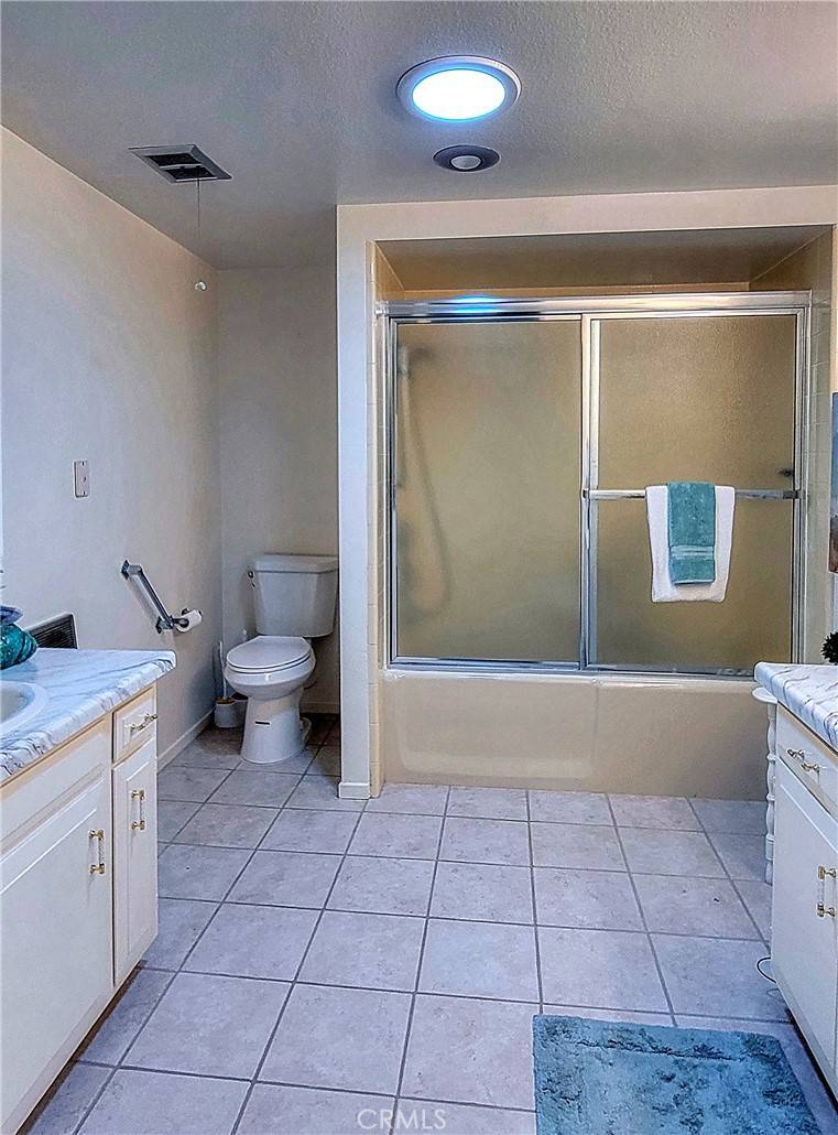 Laguna Woods, CA 92637,447 AVENIDA SEVILLA #E