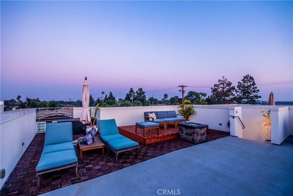 Costa Mesa, CA 92627,2103 Tidewater CIR