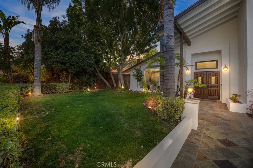Mission Viejo, CA 92691,25585 Chrisanta DR
