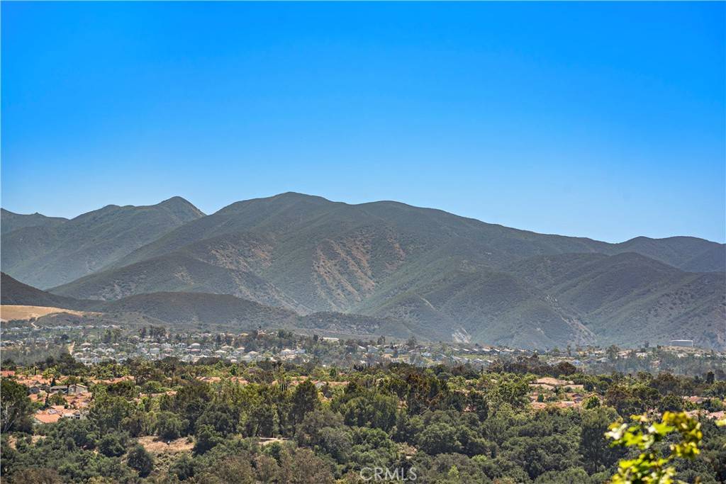 Rancho Santa Margarita, CA 92688,17 Ammolite