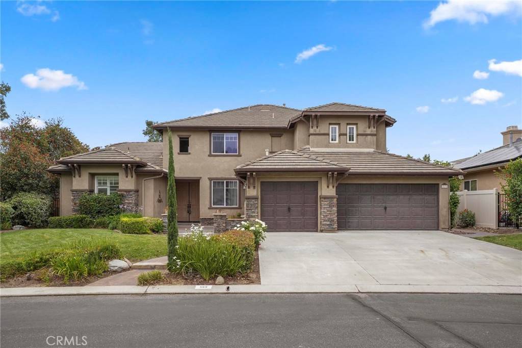 Fallbrook, CA 92028,569 Inverlochy DR