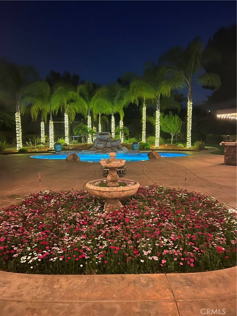 Murrieta, CA 92562,23910 Huntington CT