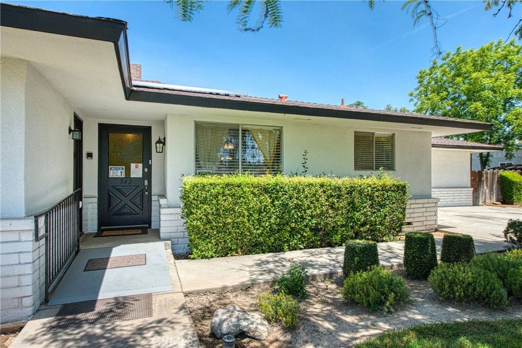 Fresno, CA 93704,542 W Browning AVE
