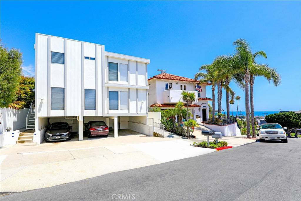 Dana Point, CA 92629,33802 Castano DR