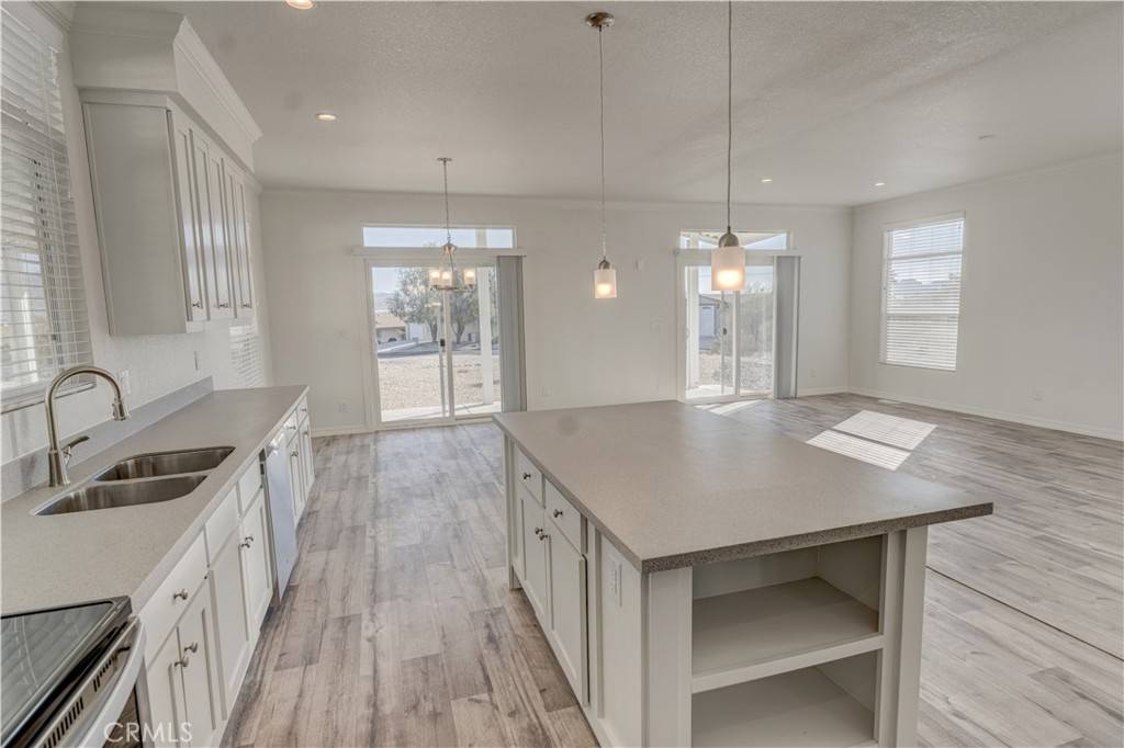 Needles, CA 92363,12600 Havasu Lake Road #45