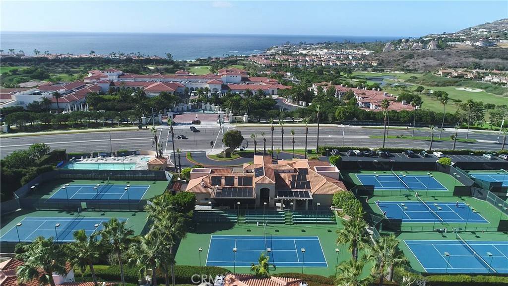Dana Point, CA 92629,25 Centre CT #90