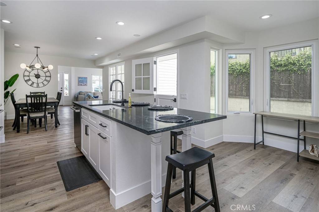 Dana Point, CA 92629,34051 Violet Lantern