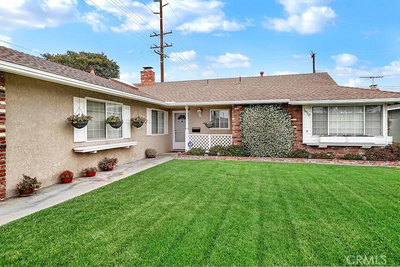 Fountain Valley, CA 92708,18512 Lime CIR