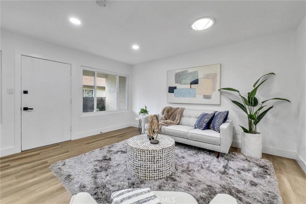 Anaheim, CA 92804,9166 Cerritos AVE #42