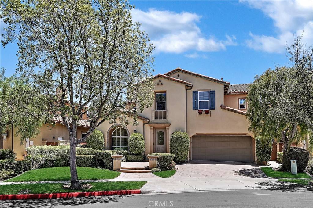 Irvine, CA 92603,102 Bottlebrush