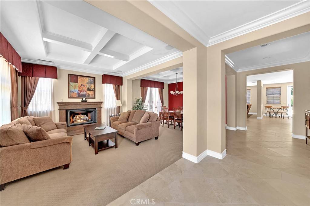 Irvine, CA 92603,102 Bottlebrush