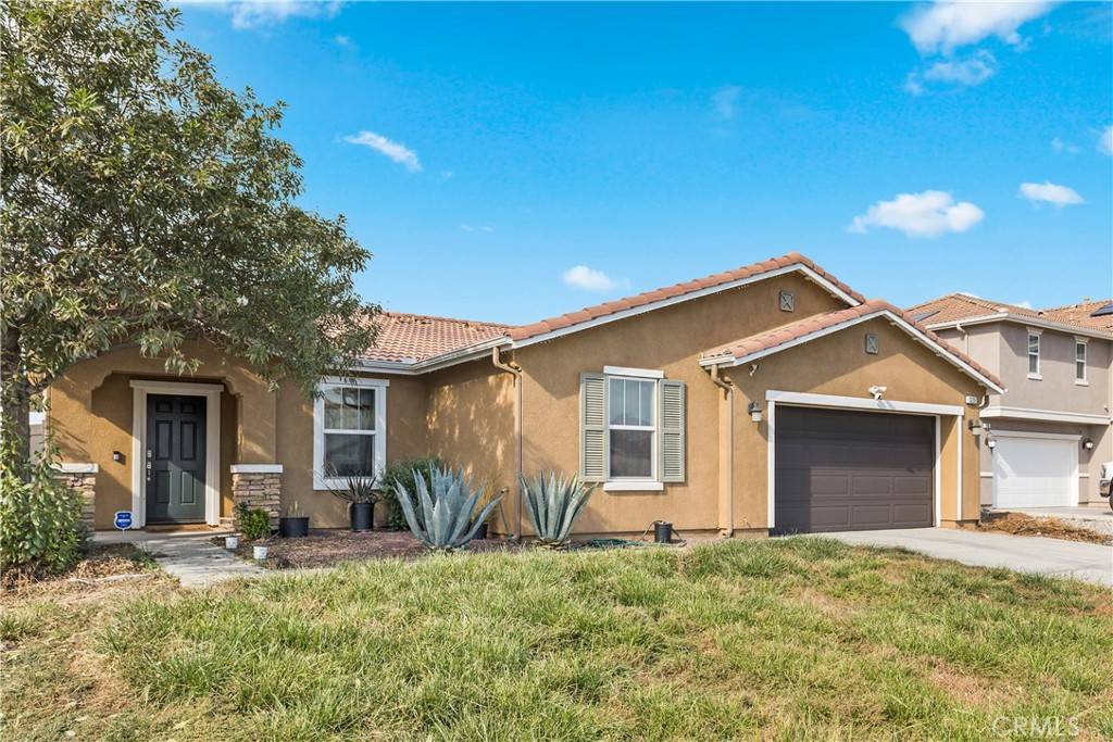 Perris, CA 92570,320 Yosemite AVE