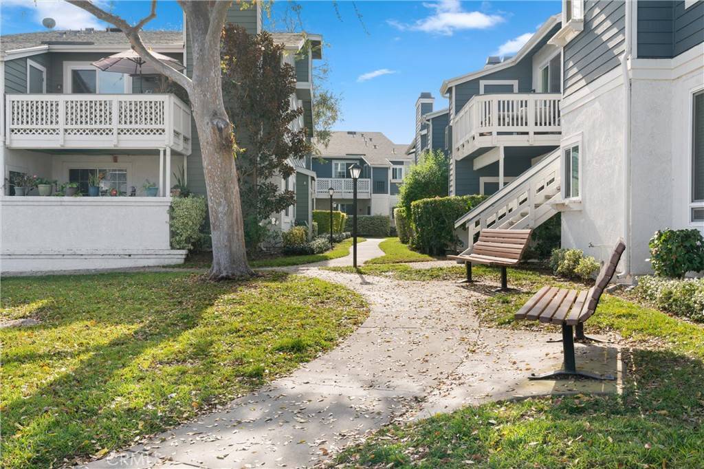 Fountain Valley, CA 92708,16445 Aberdene Mountain #117