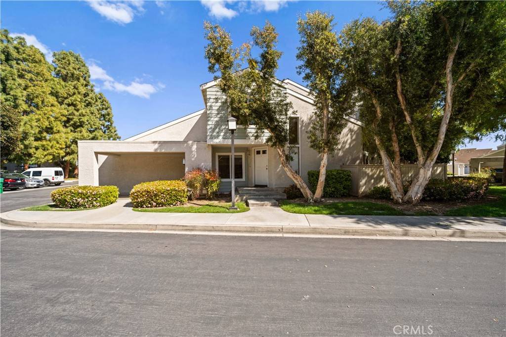 Irvine, CA 92606,406 Deerfield AVE #117