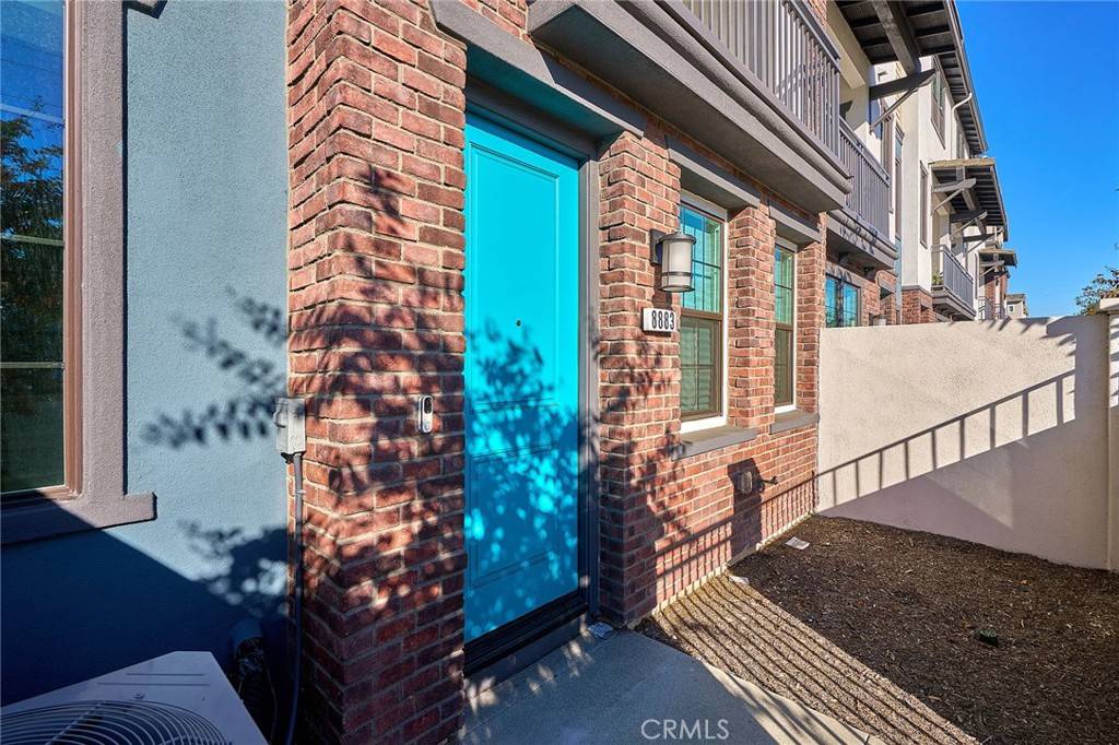 Buena Park, CA 90621,8883 Orangethorpe AVE