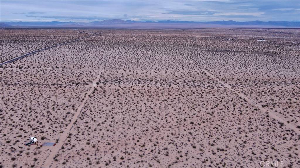 Joshua Tree, CA 92252,0 Milky Way AVE