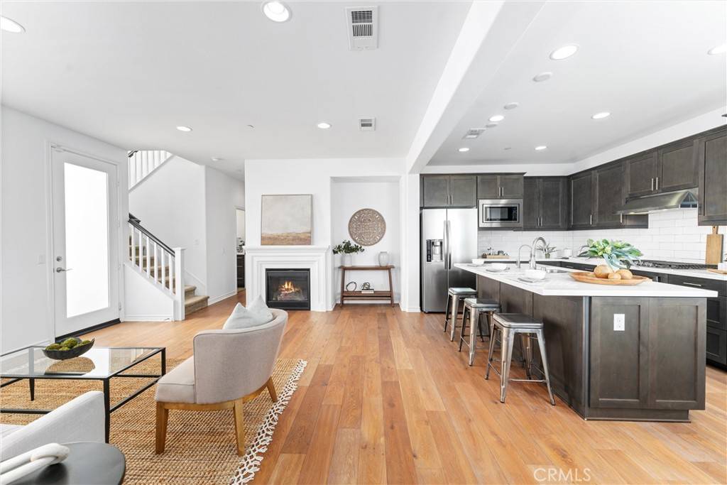 Yorba Linda, CA 92886,5061 Burgundy LN