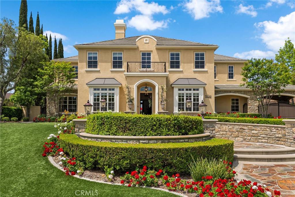 Yorba Linda, CA 92886,4245 Hidden Oaks DR