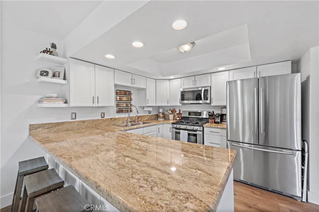 San Clemente, CA 92672,214 Via Robina #1