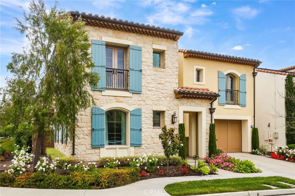Irvine, CA 92602,12 Maverick