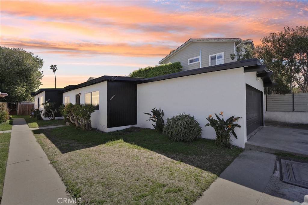 Redondo Beach, CA 90278,18508 Mansel AVE