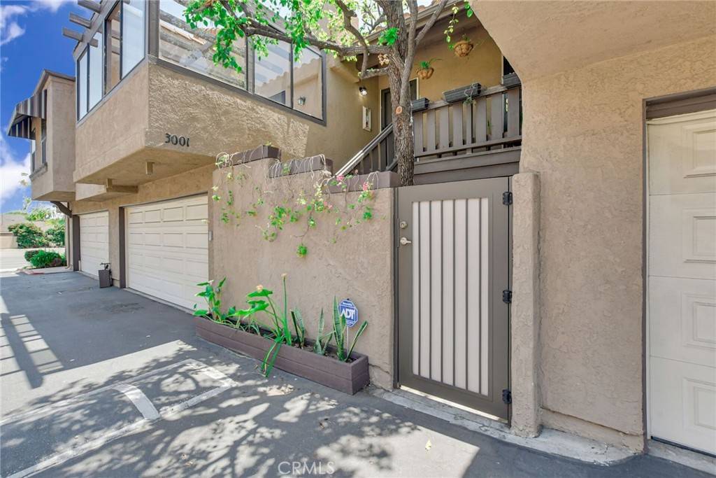 Fullerton, CA 92835,3001 Brea BLVD #24