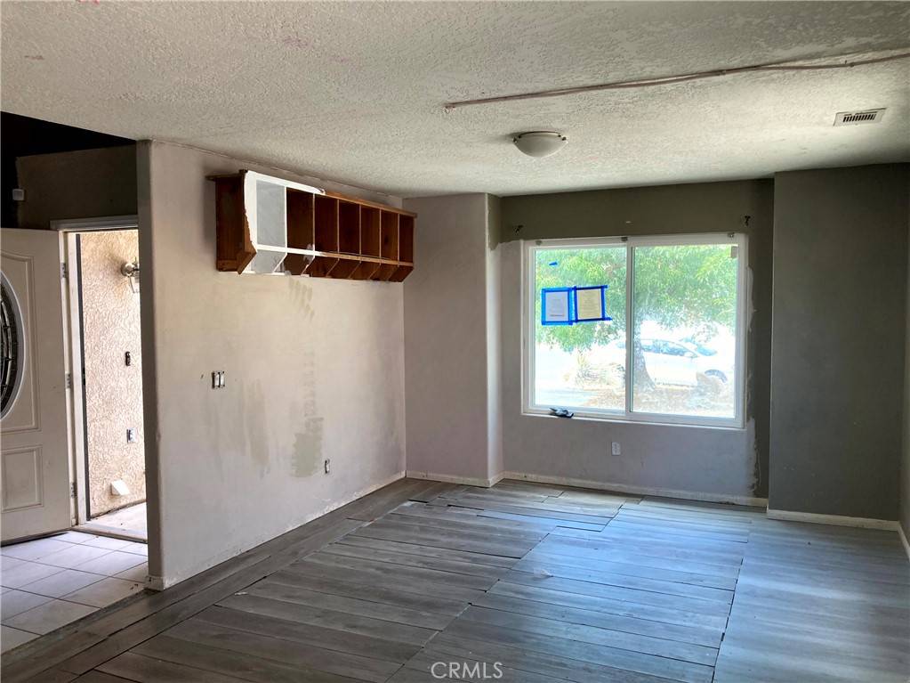Helendale, CA 92342,26501 Mainsail LN