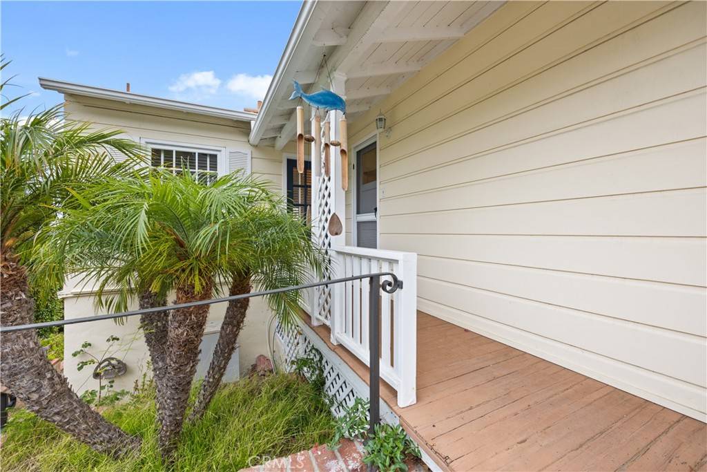Laguna Beach, CA 92651,2961 Rounsevel