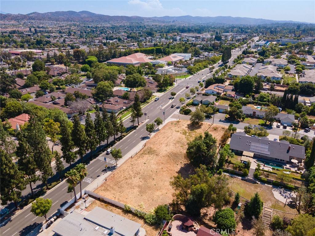 Yorba Linda, CA 92886,5001 Siesta Lane and Yorba Linda Blvd