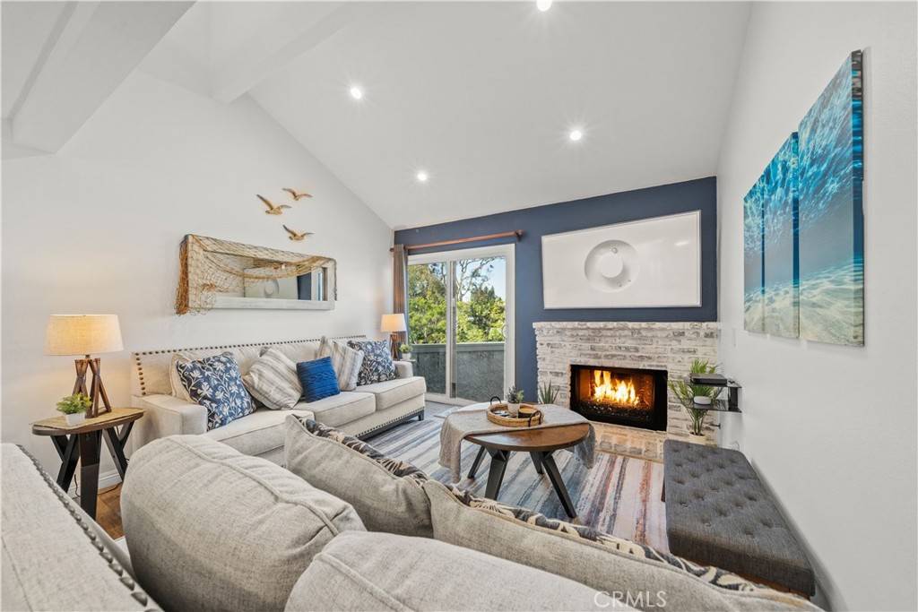 Huntington Beach, CA 92649,5146 Dorado DR #201
